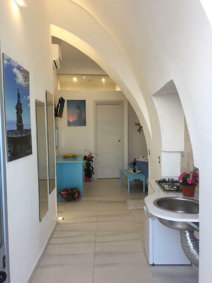 Suite Sul Mare Giardini-Naxos Exterior foto